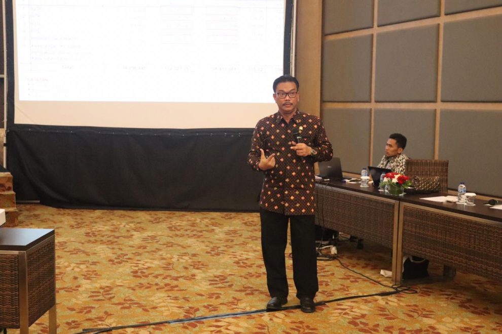 Anggota-Komisi-IX-DPR-RI-Edy-Wulyanto-990x660